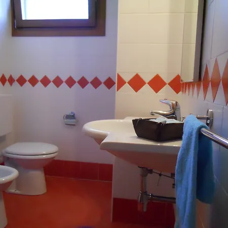 Bright With Private Garden Appartement