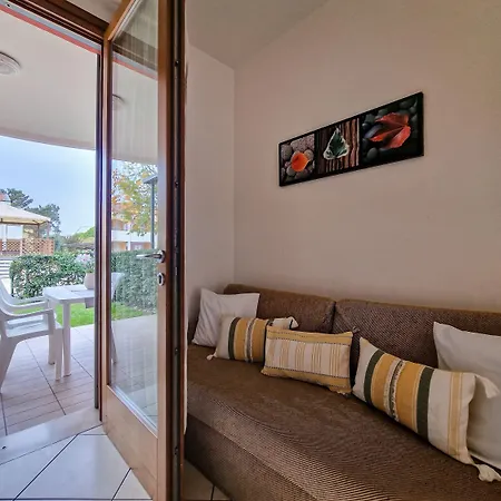 Bright With Private Garden *