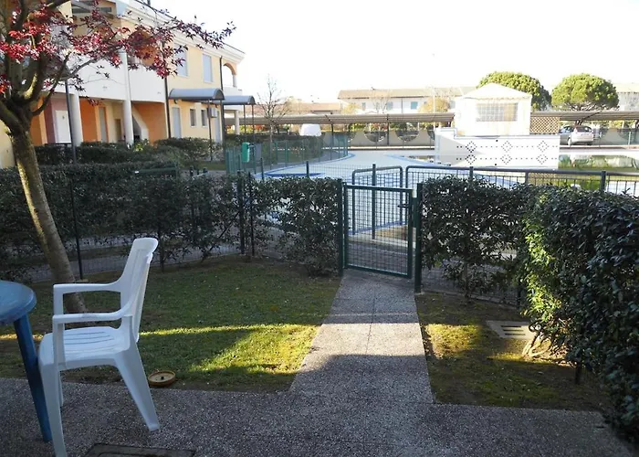 Bright With Private Garden